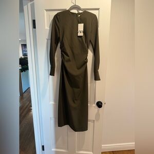 NWT - Zara Midi Dress XS